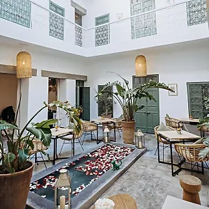 Wenge & Riad