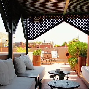 Al Karama Casa de hóspedes